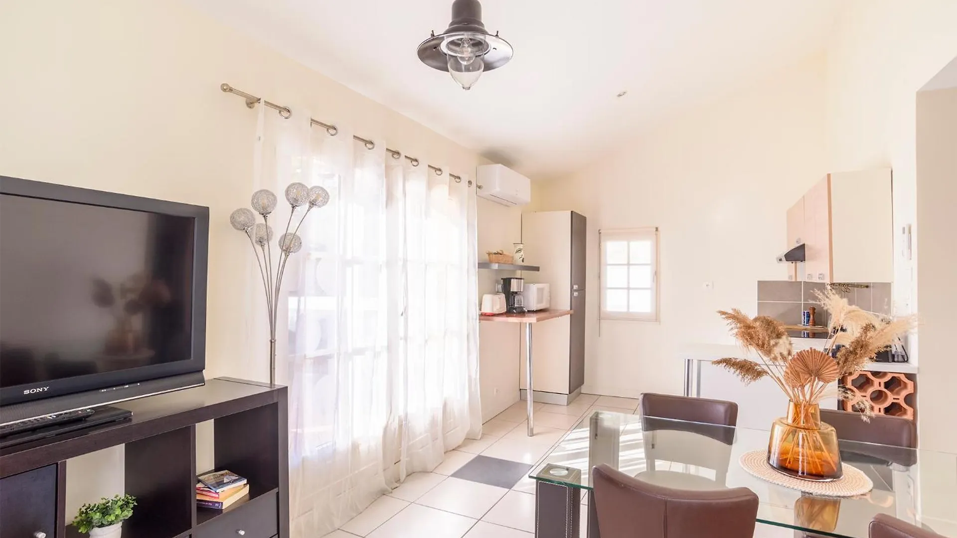 Appartement Cosy Hyeres Centre 0*,
