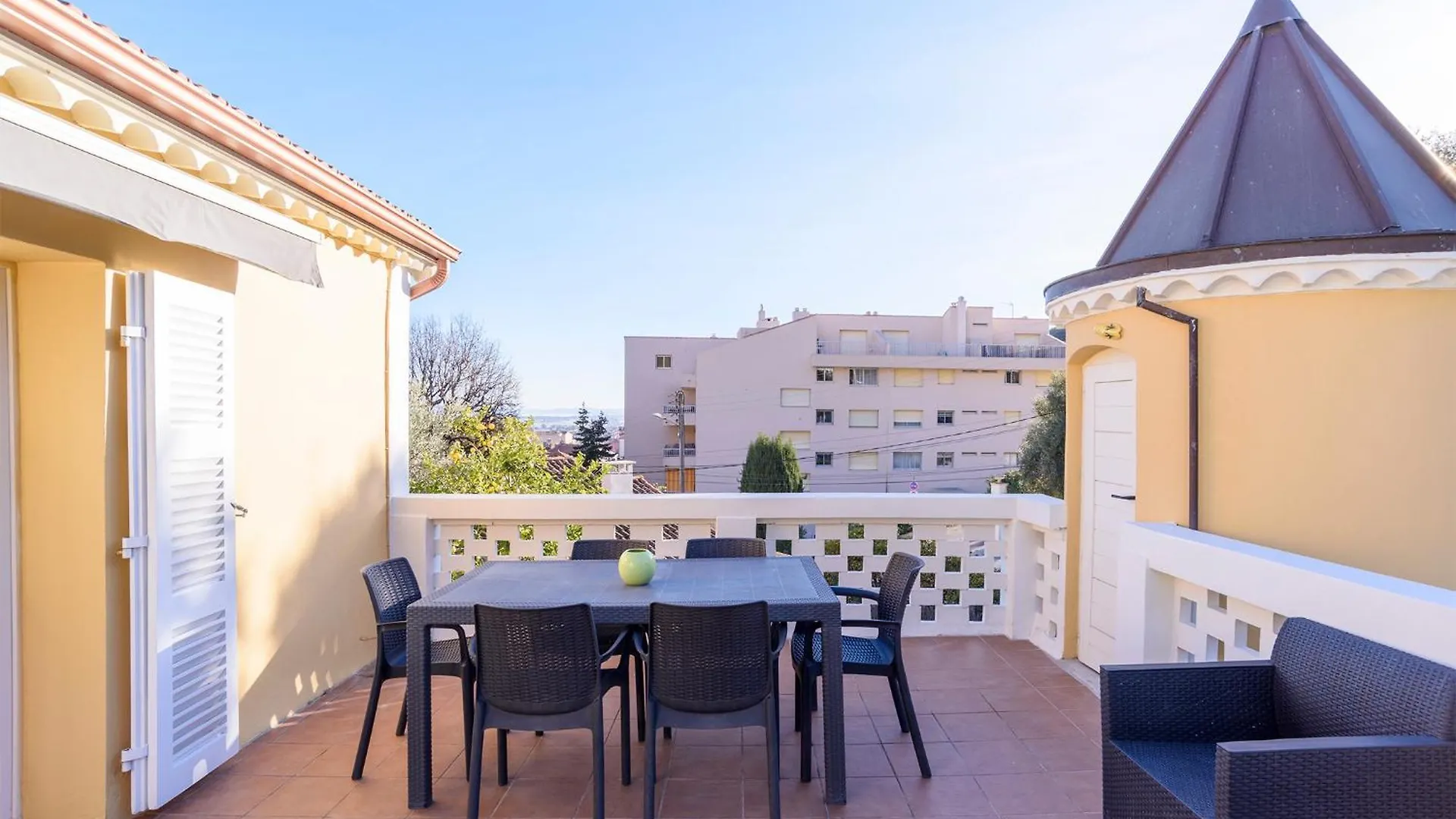 Appartement Cosy Hyeres Centre Apartment